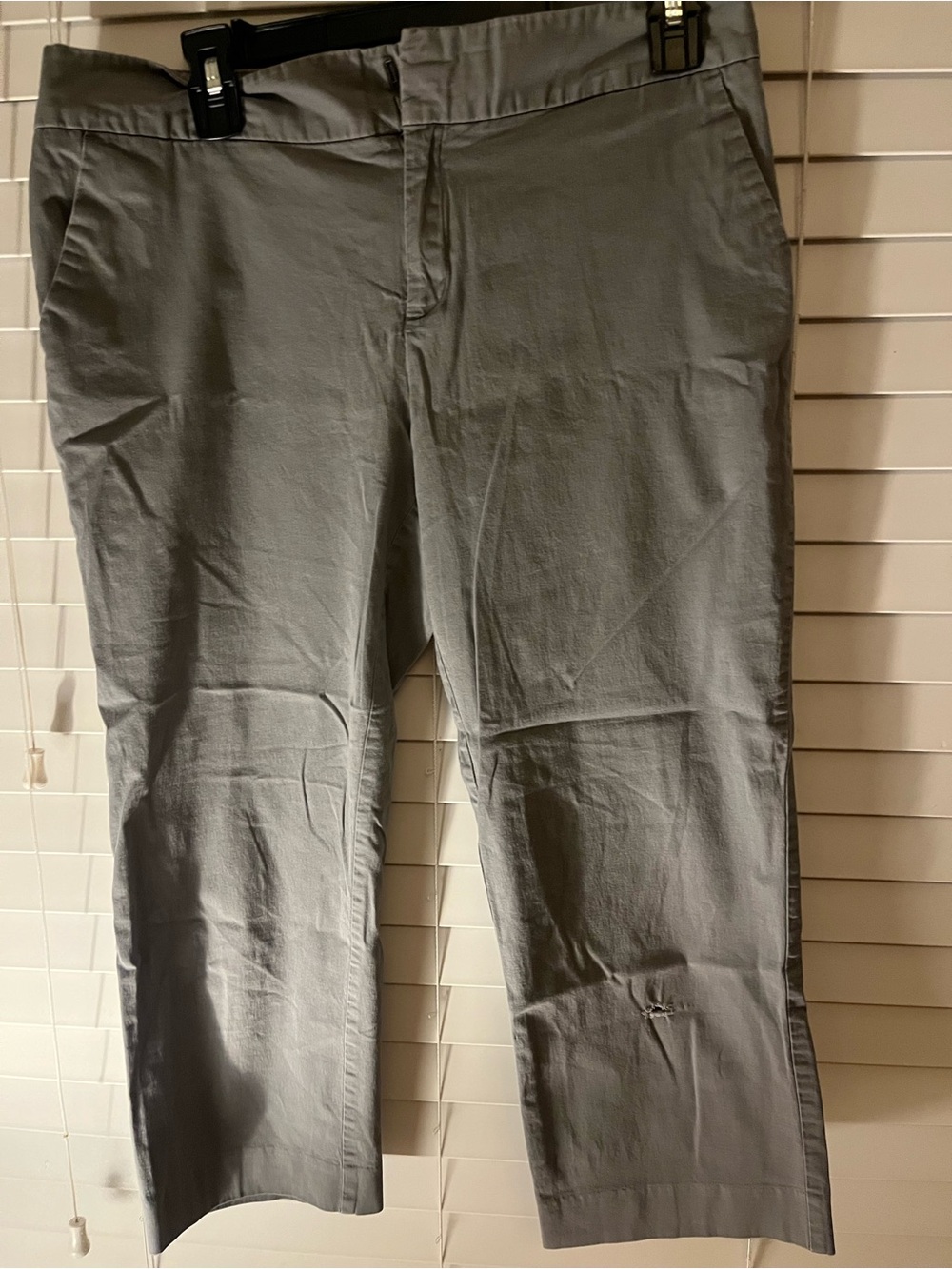 Daisy Fuentes Men's Gray Straight-Leg Chinos